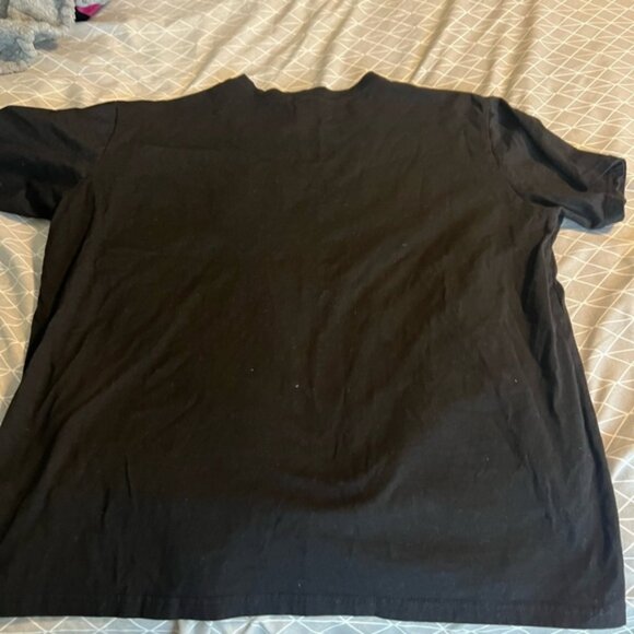 SHEIN graphic tee - Picture 6 of 6